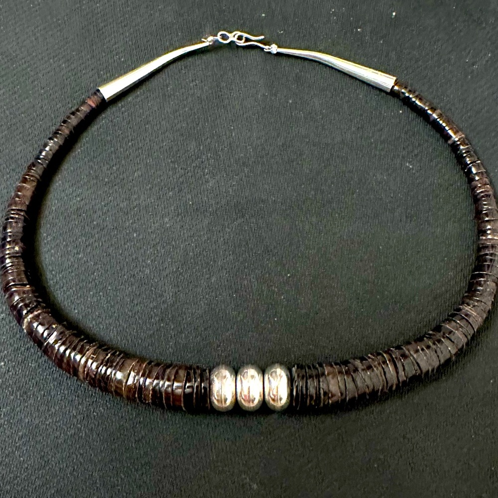 Hand Crafted Unique Earth One of a Kind Graduated Brown Shell & Sterling Silver - Picture 1 of 3
